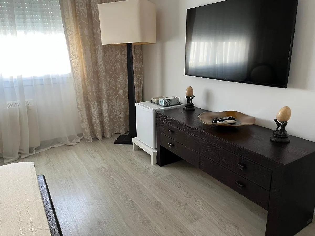 Homestay Casa Nona Apartment Marbella